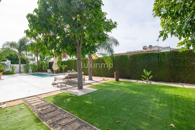 4 bedroom Villa for rent in El Montgó, Dénia with pool garage - € 5,500 (Ref: 10079752)