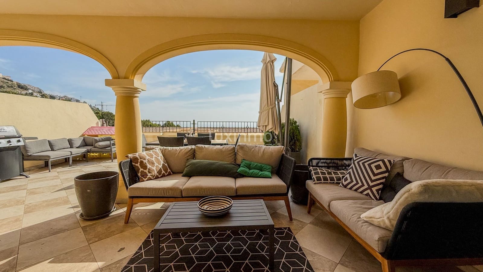 3 camera da letto Villetta a Schiera da affittare in Altea con piscina garage - 2.800 € (Rif: 10079753)