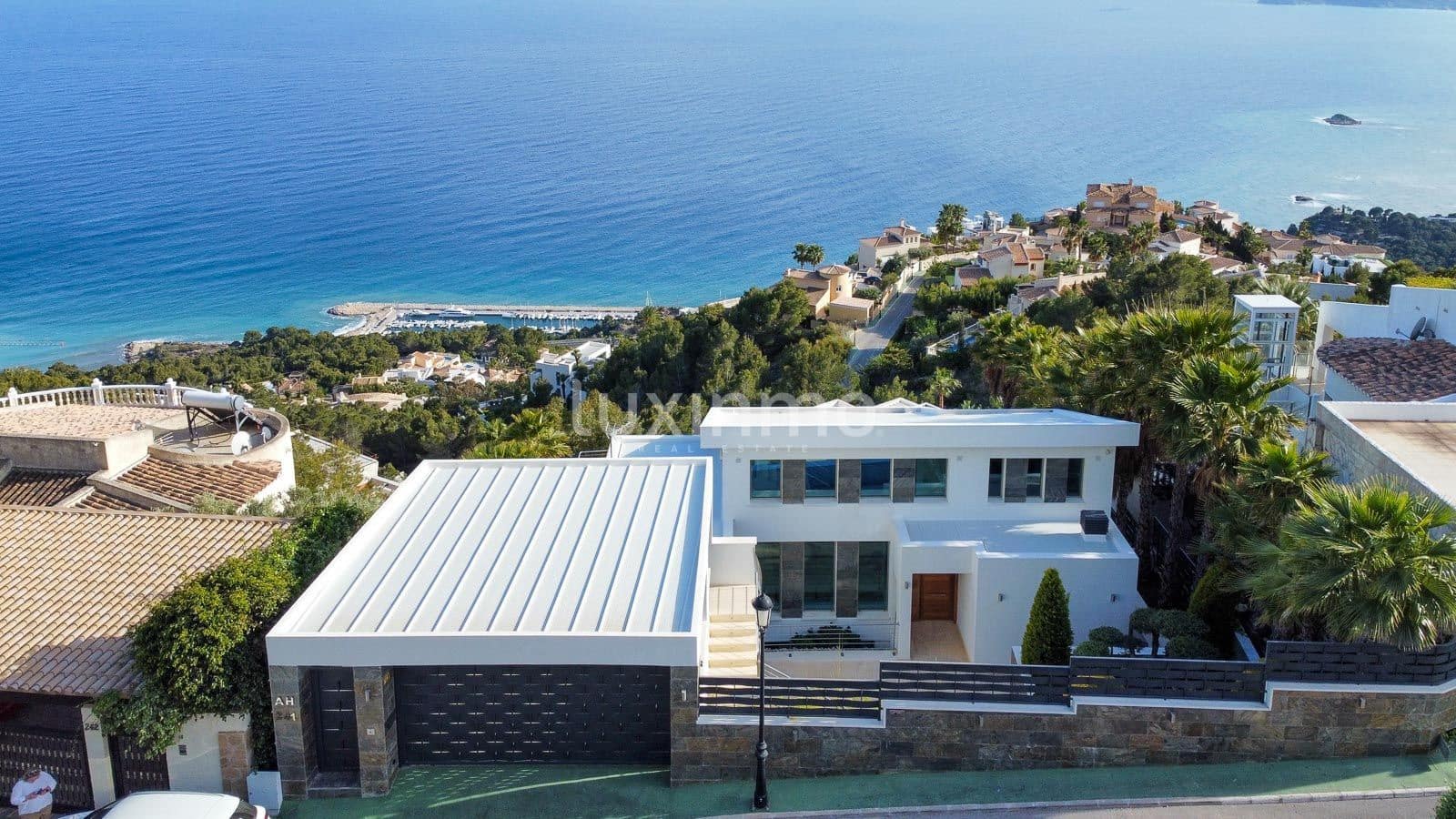 3 soverom Villa til salgs i Altea med svømmebasseng garasje - € 2 490 000 (Ref: 10079760)