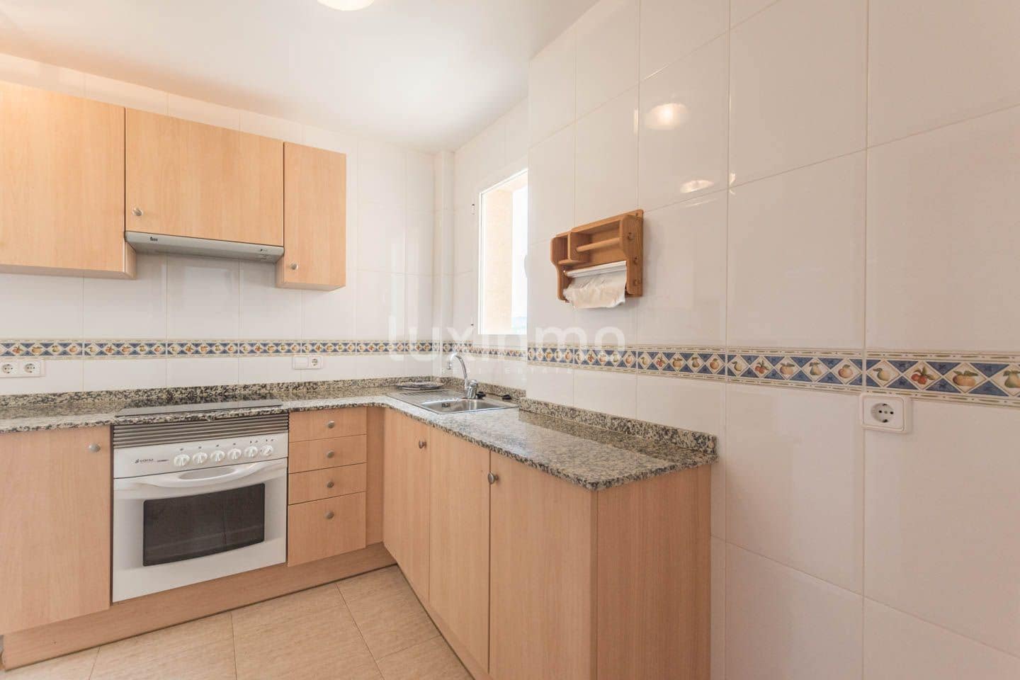 4 sypialnia Dom szeregowy do wynajęcia w Calpe / Calp z basenem garażem - 1 500 € (Ref: 10079761)