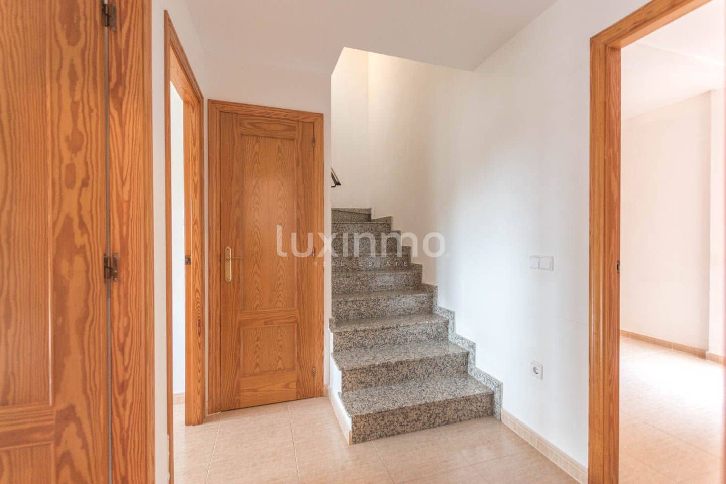 4 sypialnia Dom szeregowy do wynajęcia w Calpe / Calp z basenem garażem - 1 500 € (Ref: 10079761)