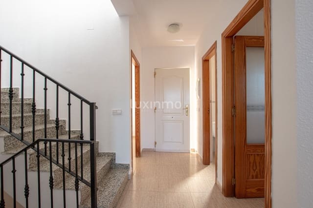 4 sypialnia Dom szeregowy do wynajęcia w Maryvilla, Calpe / Calp z basenem garażem - 1 500 € (Ref: 10079761)