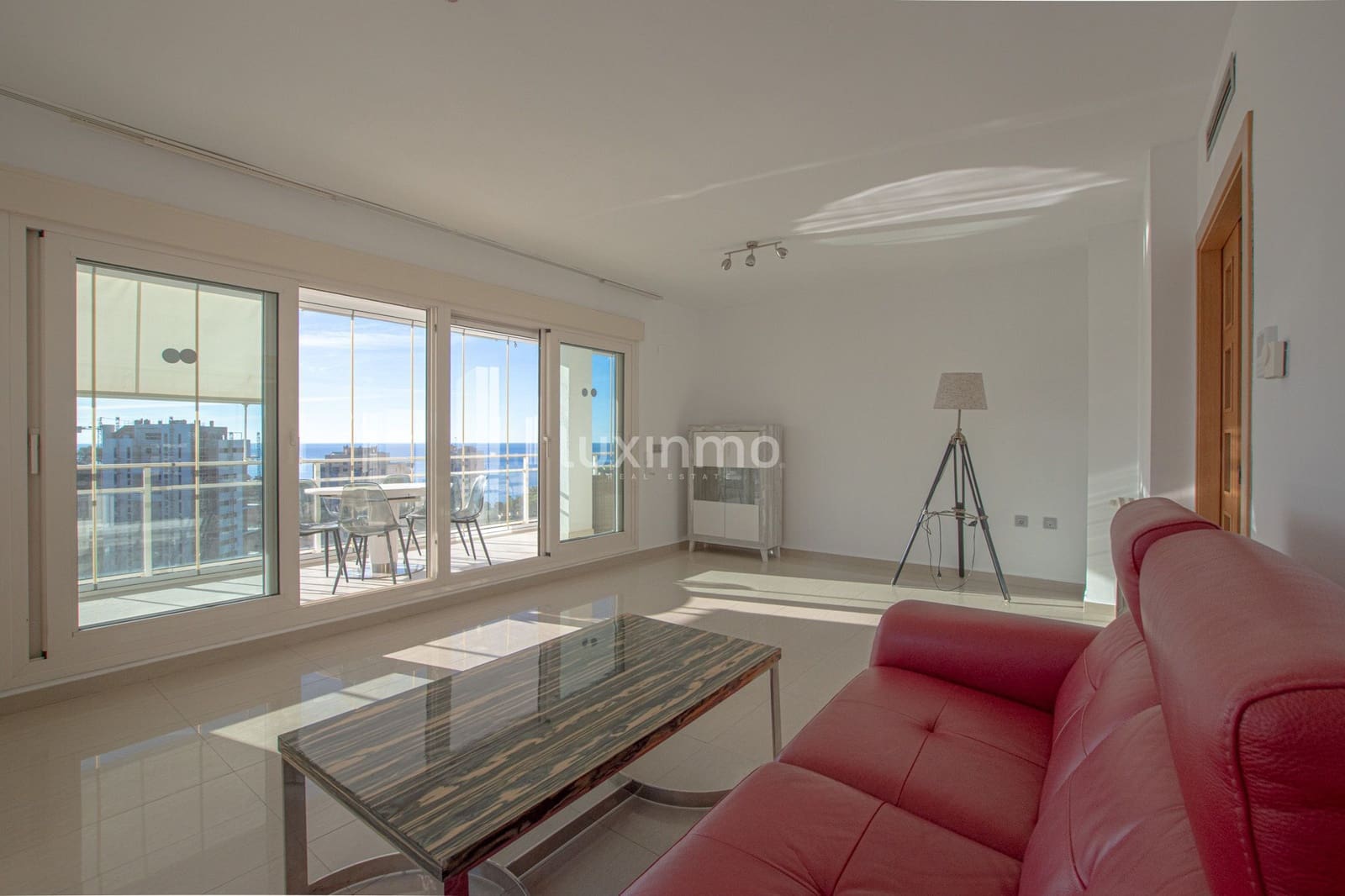 3 slaapkamer Penthouse te huur in Calpe / Calp met zwembad garage - € 2.500 (Ref: 10079762)