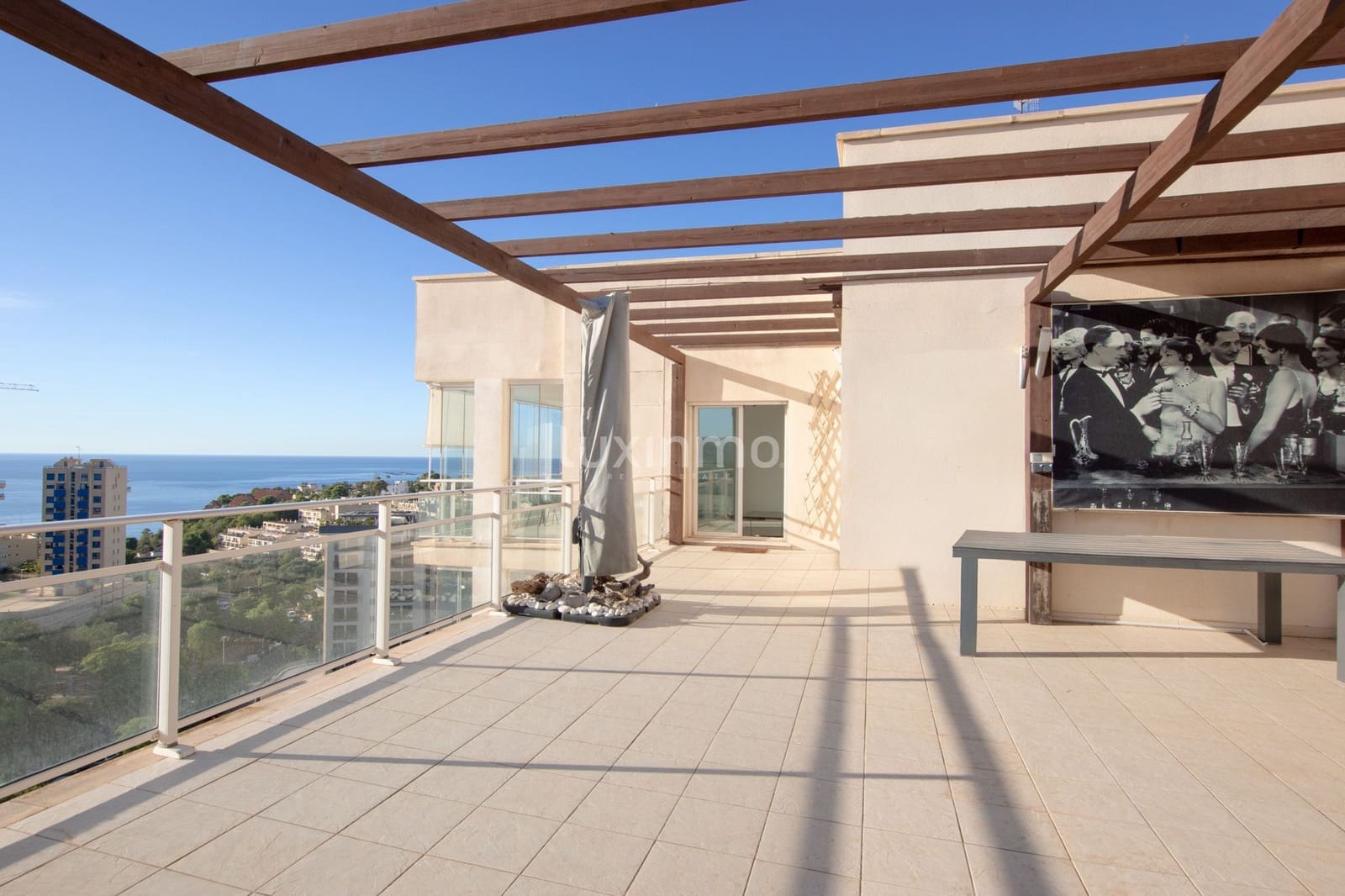 3 slaapkamer Penthouse te huur in Calpe / Calp met zwembad garage - € 2.500 (Ref: 10079762)