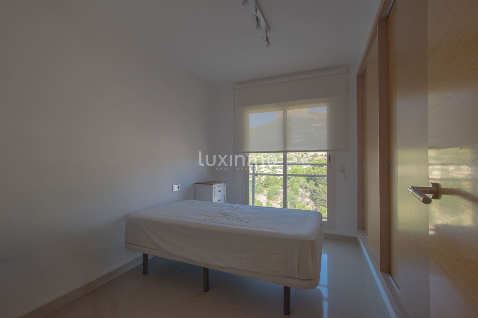 3 slaapkamer Penthouse te huur in Calpe / Calp met zwembad garage - € 2.500 (Ref: 10079762)