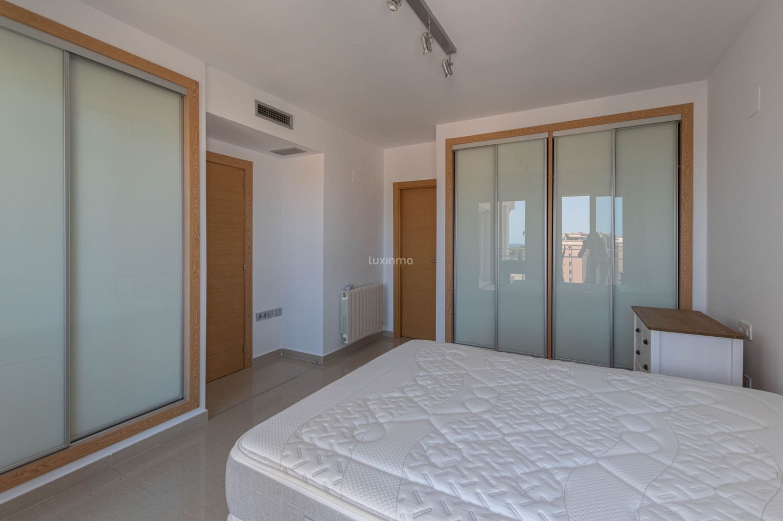3 slaapkamer Penthouse te huur in Calpe / Calp met zwembad garage - € 2.500 (Ref: 10079762)