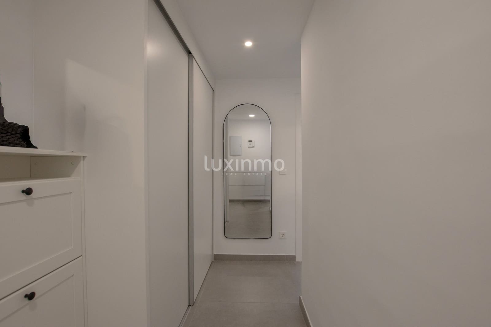 Apartamento de 2 habitaciones en Arenal en alquiler con piscina garaje - 1.900 € (Ref: 10079763)