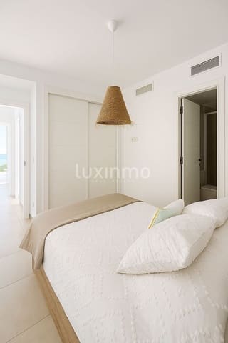 3 chambre Penthouse à vendre à Cala Vadella, San Jose / Sant Josep de Sa Talaia avec piscine garage - 1 290 000 € (Ref: 10079766)
