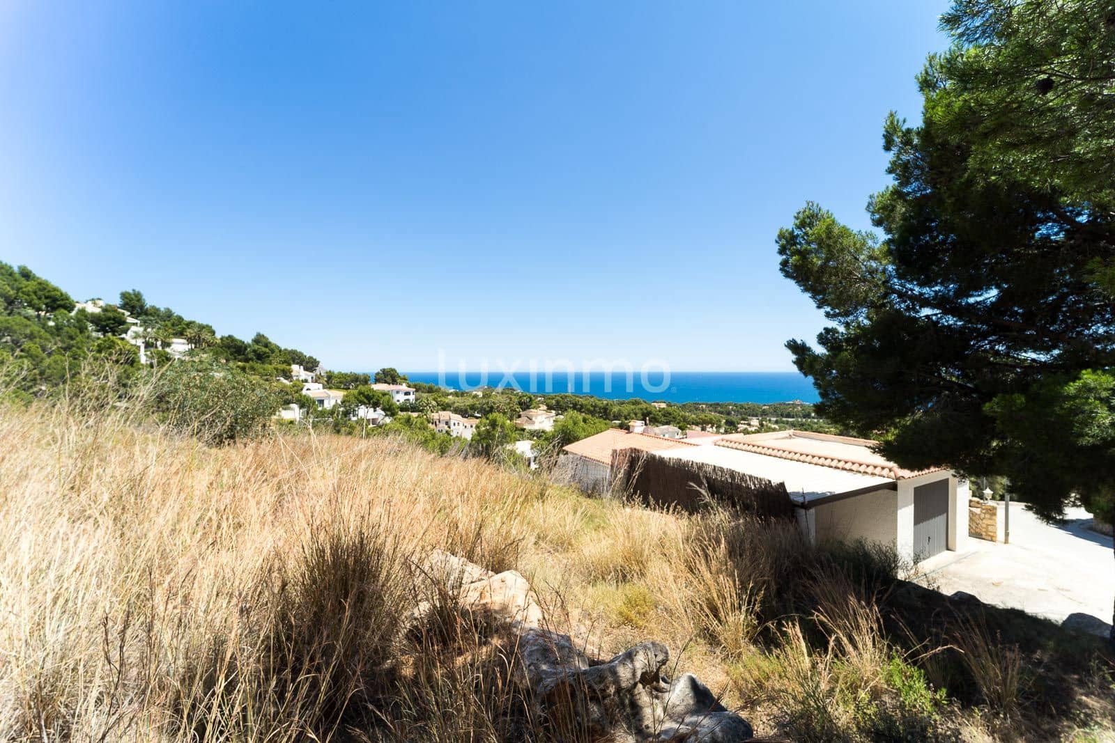 Grunde uden byggetilladelser til salg i Altea - € 1.200.000 (Ref: 10079767)