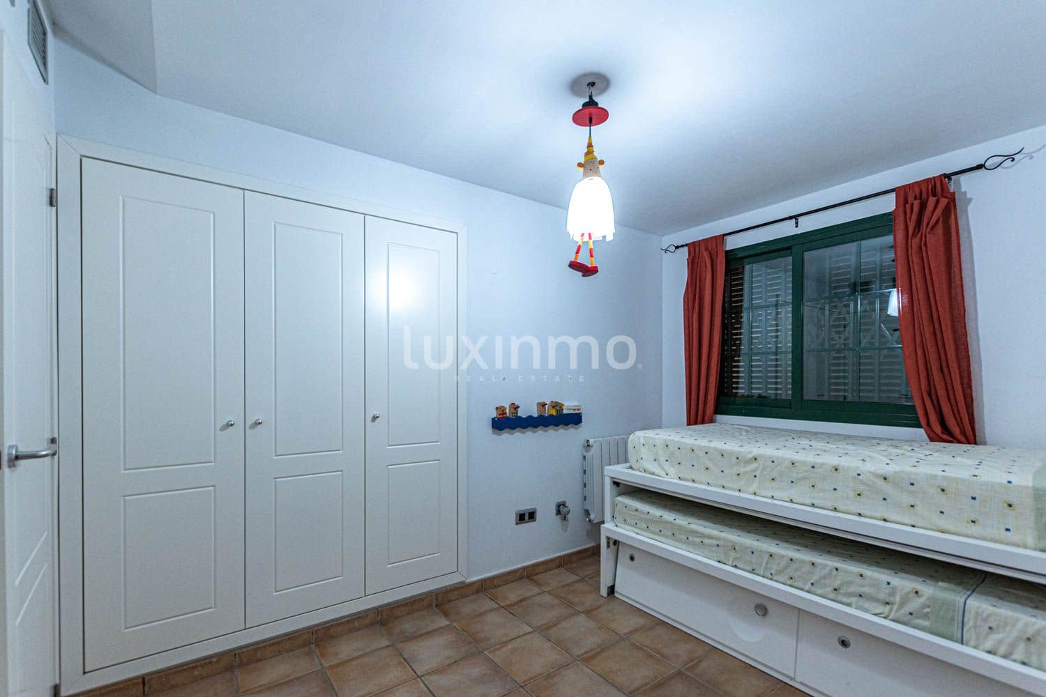 Apartamento de 3 habitaciones en Altea en alquiler con piscina - 1.800 € (Ref: 10079768)