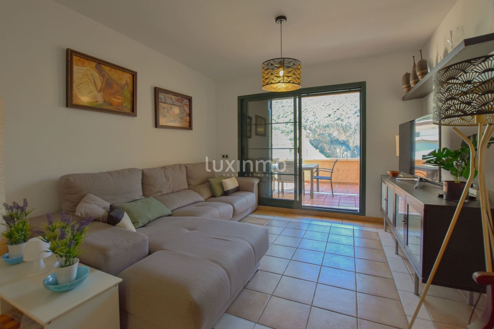 Apartamento de 3 habitaciones en Altea en alquiler con piscina - 1.800 € (Ref: 10079768)