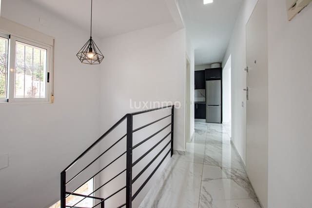 6 slaapkamer Villa te huur in Maryvilla, Calpe / Calp met zwembad garage - € 3.000 (Ref: 10079772)