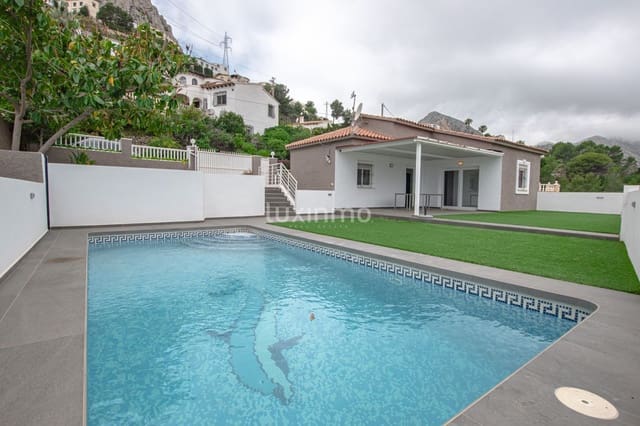 6 slaapkamer Villa te huur in Maryvilla, Calpe / Calp met zwembad garage - € 3.000 (Ref: 10079772)