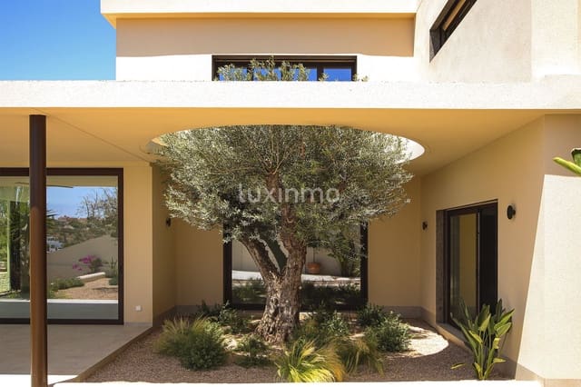 4 slaapkamer Villa te koop in San Fulgencio met zwembad garage - € 1.497.750 (Ref: 10082126)