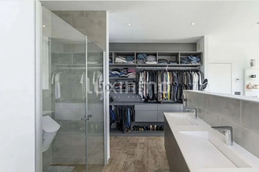 4 Zimmer Villa zu verkaufen in Calpe / Calp mit Pool Garage - 1.180.000 € (Ref: 10085085)