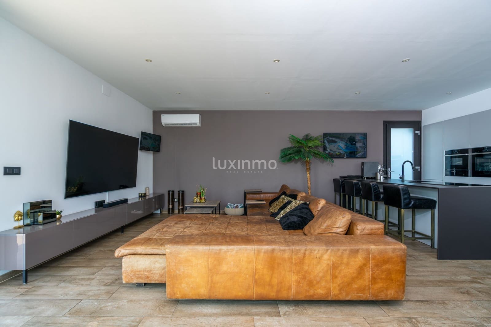 4 Zimmer Villa zu verkaufen in Calpe / Calp mit Pool Garage - 1.180.000 € (Ref: 10085085)