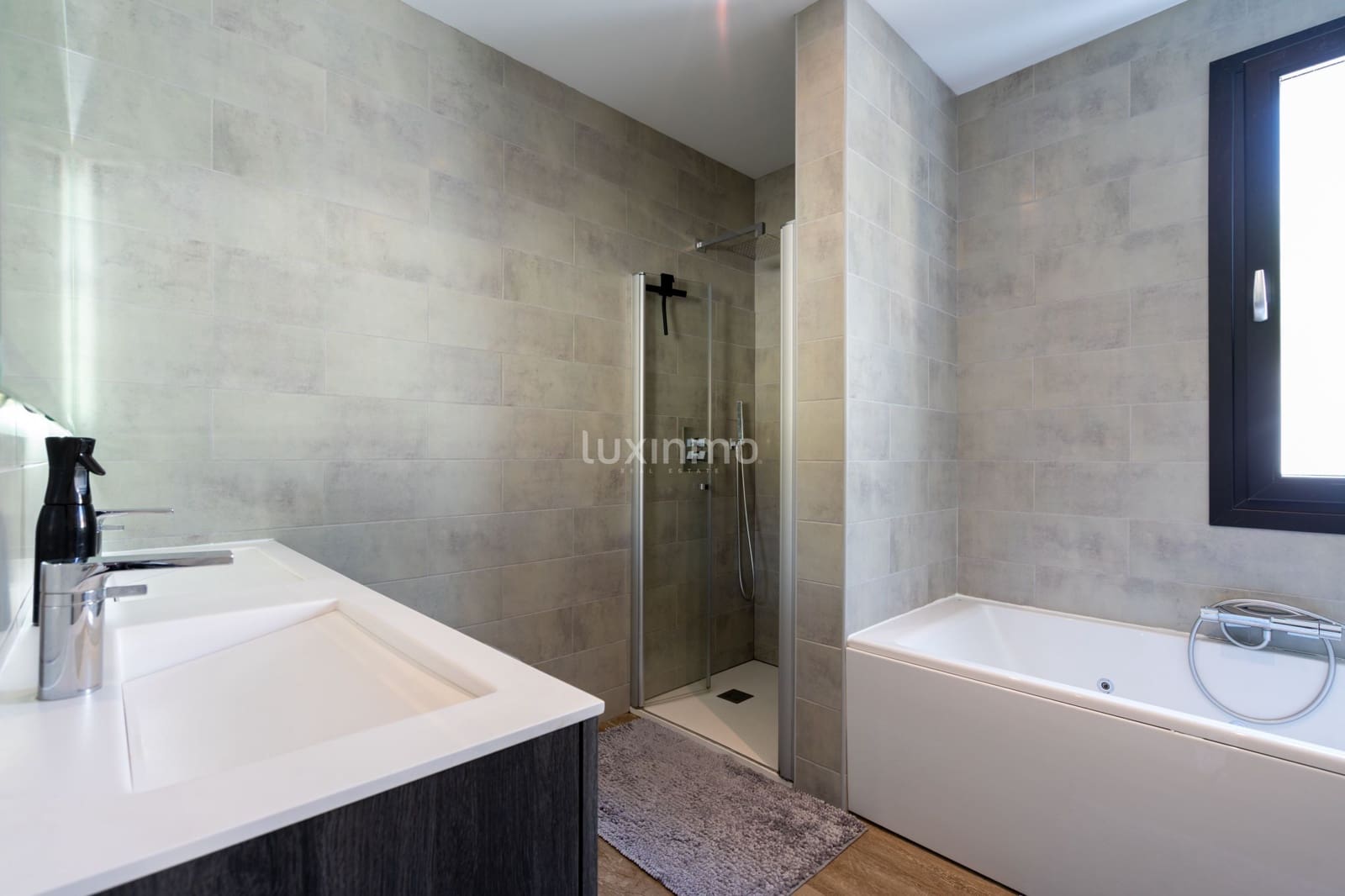 4 Zimmer Villa zu verkaufen in Calpe / Calp mit Pool Garage - 1.180.000 € (Ref: 10085085)