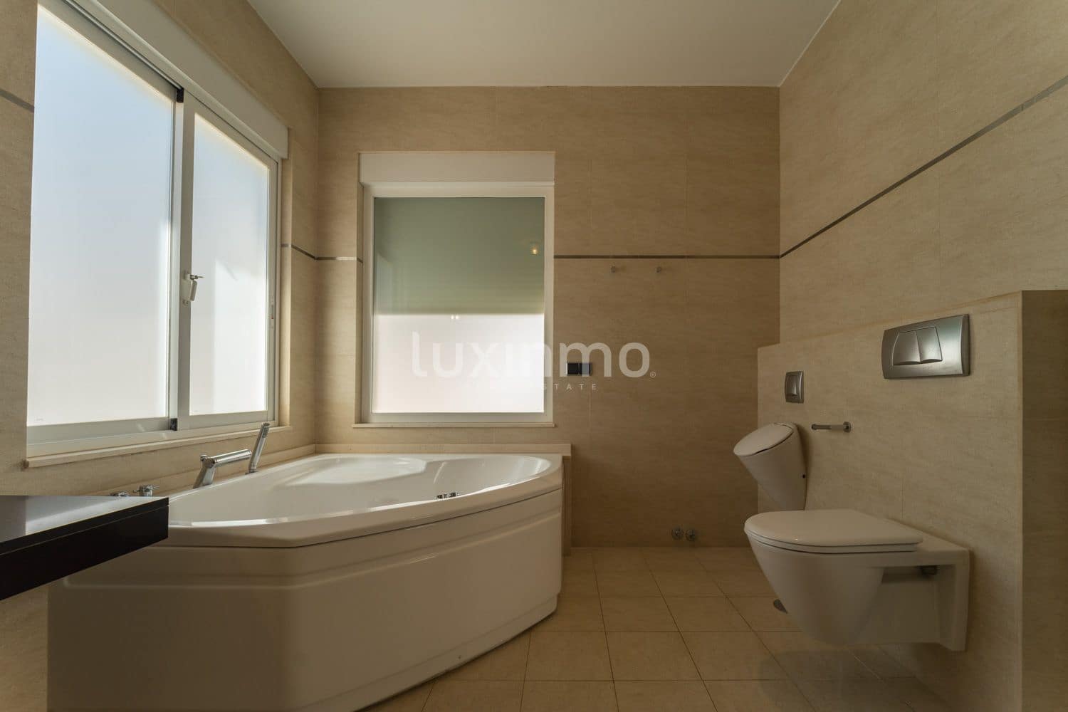4 soveværelse Villa til leje i Altea med swimmingpool garage - € 3.600 (Ref: 10088511)