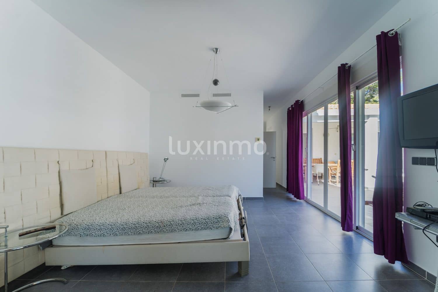 4 soveværelse Villa til leje i Altea med swimmingpool garage - € 3.600 (Ref: 10088511)