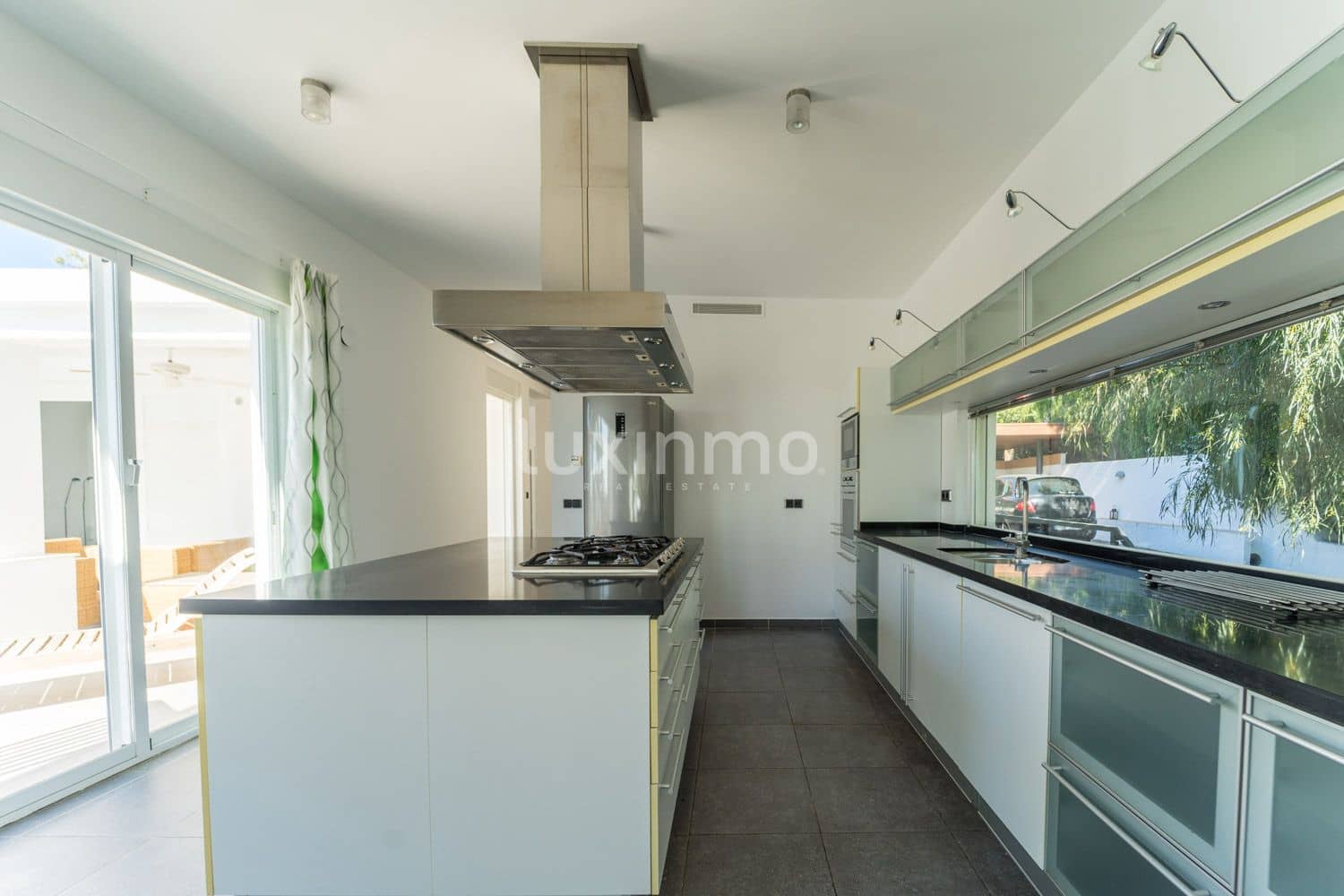 4 soveværelse Villa til leje i Altea med swimmingpool garage - € 3.600 (Ref: 10088511)
