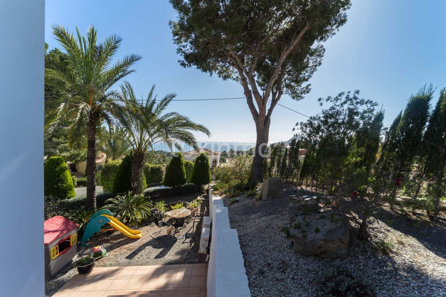 4 soveværelse Villa til leje i Altea med swimmingpool garage - € 3.600 (Ref: 10088511)
