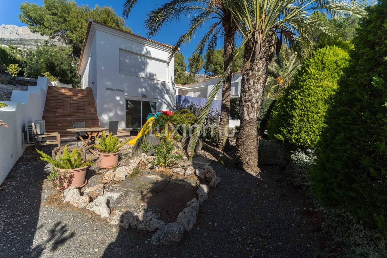 4 soveværelse Villa til leje i Altea med swimmingpool garage - € 3.600 (Ref: 10088511)
