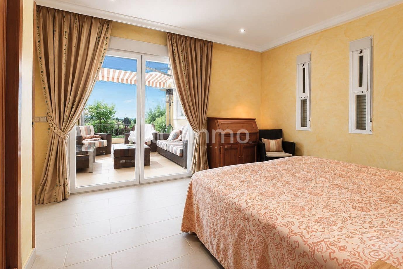 5 Zimmer Villa zu verkaufen in Altea mit Pool Garage - 1.075.000 € (Ref: 10091600)