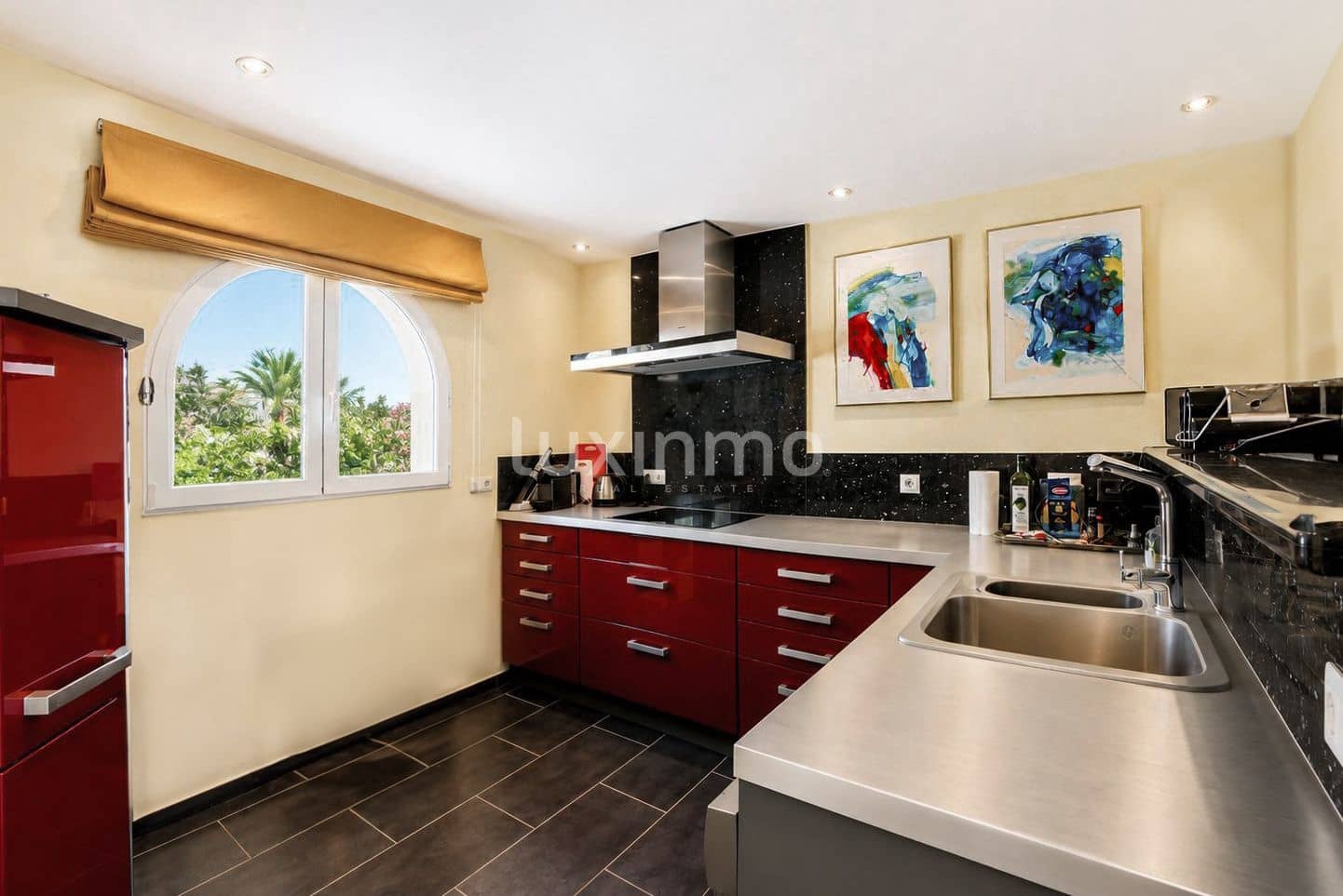 5 Zimmer Villa zu verkaufen in Altea mit Pool Garage - 1.075.000 € (Ref: 10091600)