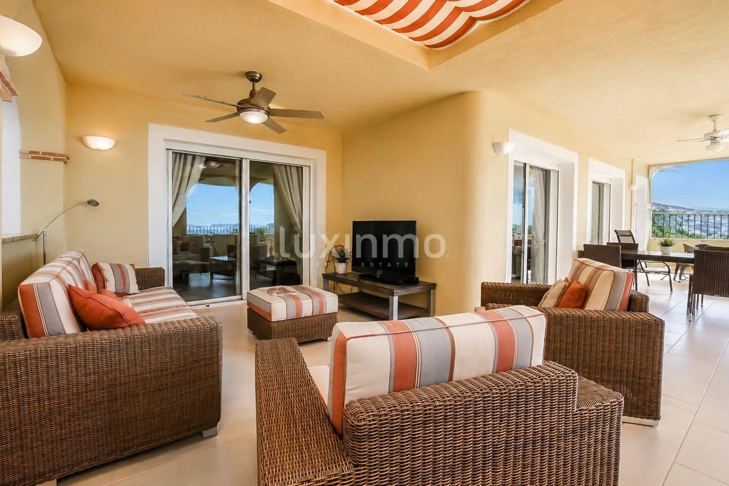 5 Zimmer Villa zu verkaufen in Altea mit Pool Garage - 1.075.000 € (Ref: 10091600)