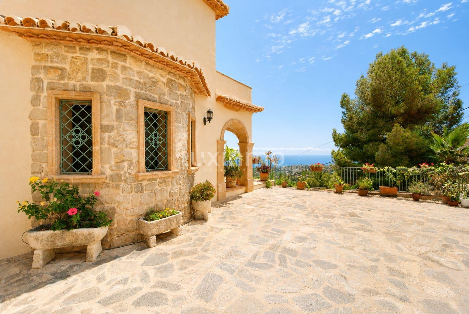 4 sovrum Villa till salu i Benissa med pool garage - 1 850 000 € (Ref: 10097289)