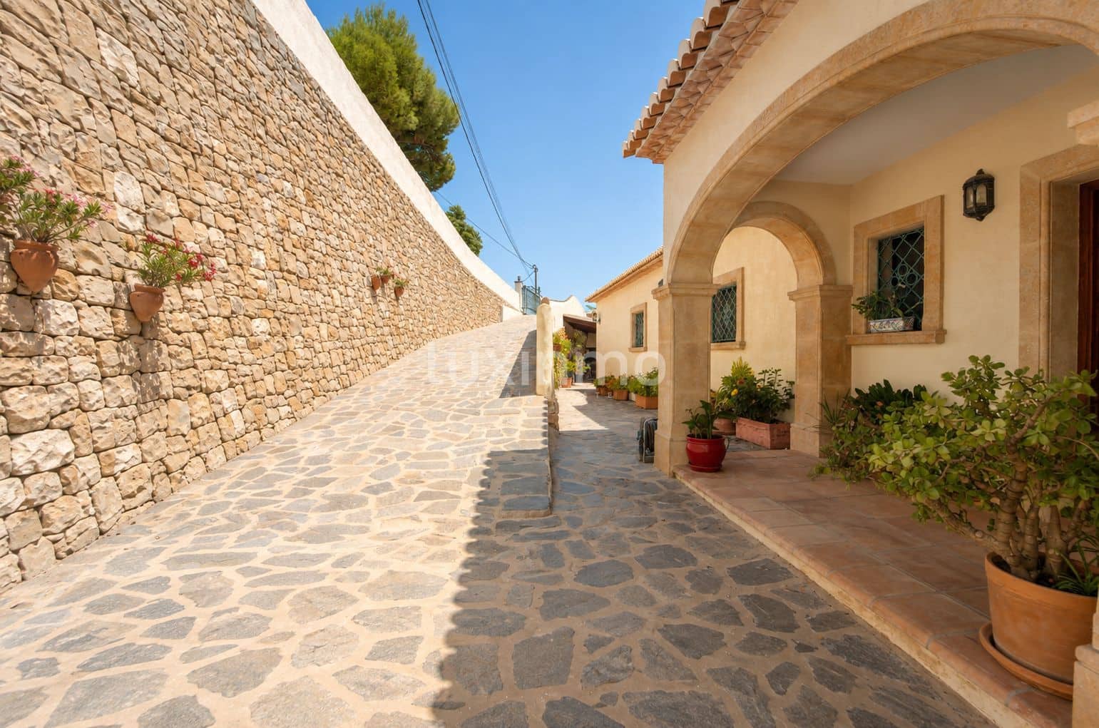 4 sovrum Villa till salu i Benissa med pool garage - 1 850 000 € (Ref: 10097289)