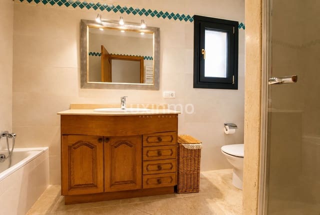 4 sovrum Villa till salu i Benissa med pool garage - 1 850 000 € (Ref: 10097289)