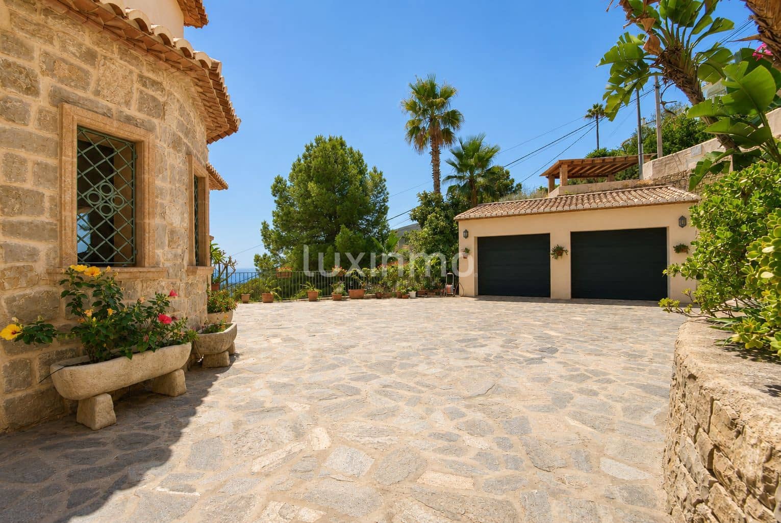 4 sovrum Villa till salu i Benissa med pool garage - 1 850 000 € (Ref: 10097289)