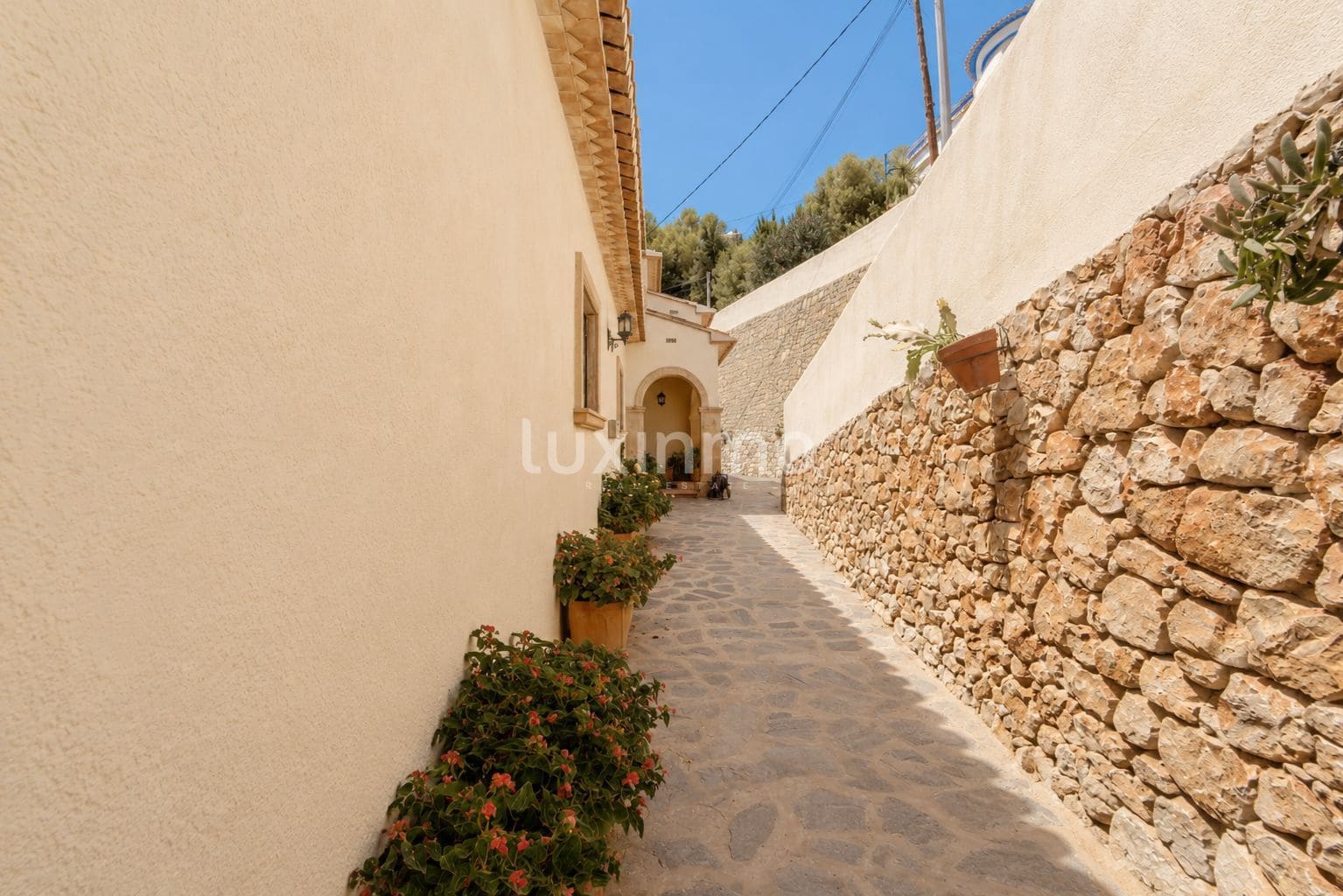 4 sovrum Villa till salu i Benissa med pool garage - 1 850 000 € (Ref: 10097289)