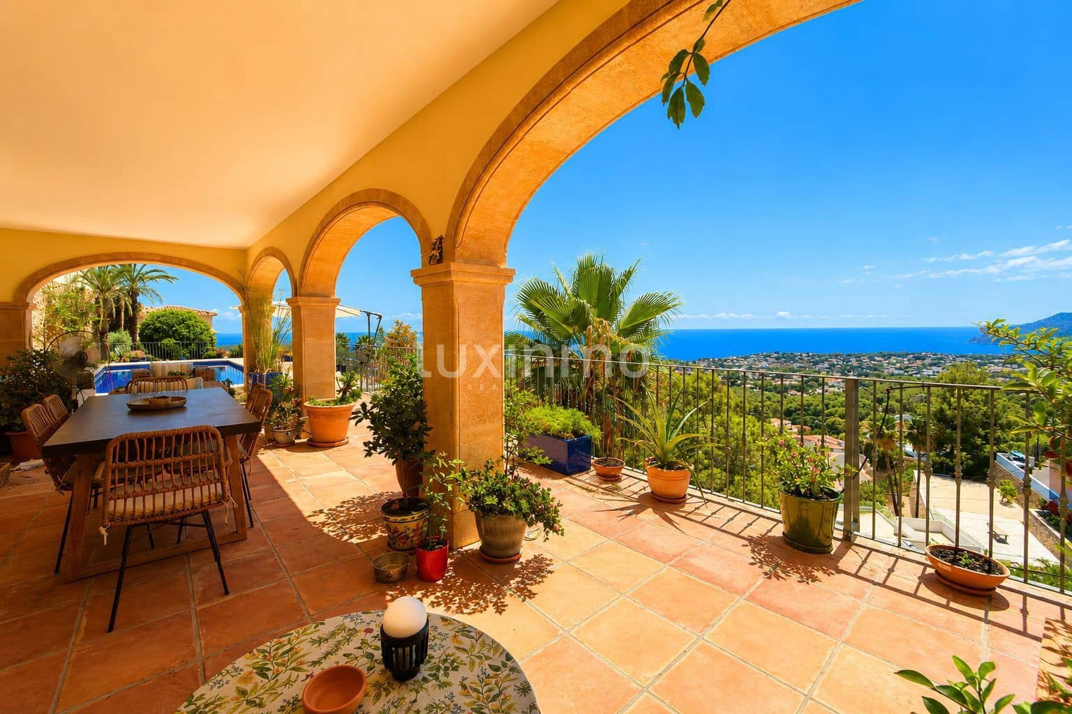 4 sovrum Villa till salu i Benissa med pool garage - 1 850 000 € (Ref: 10097289)