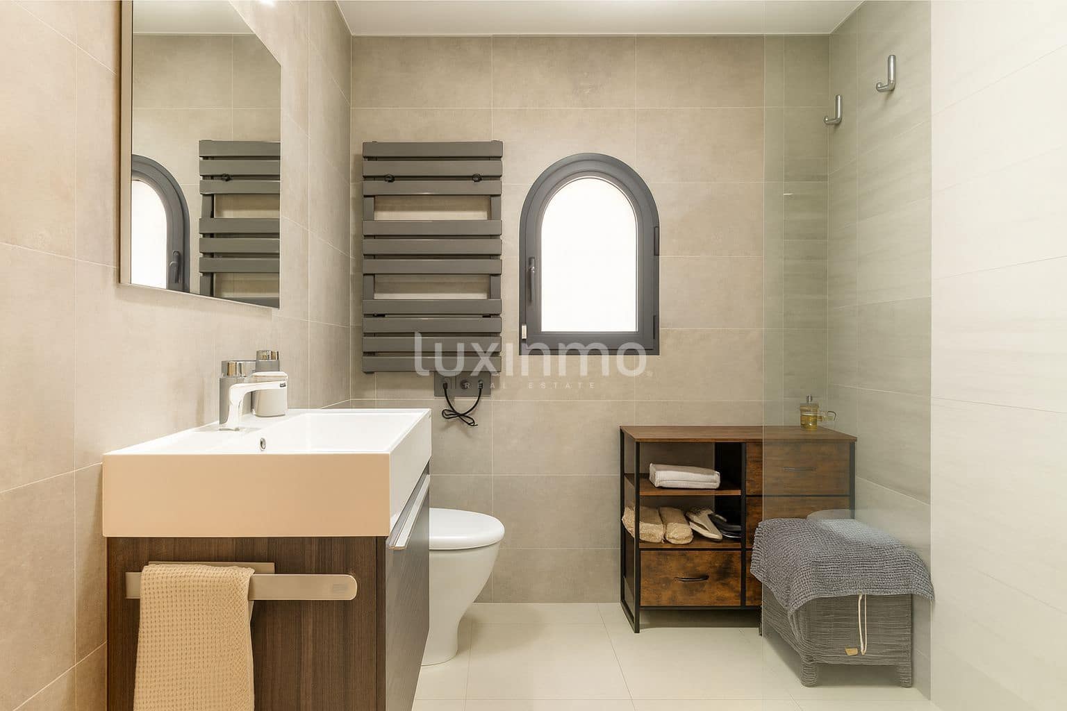 5 quarto Moradia para venda em Calpe / Calp com piscina garagem - 945 000 € (Ref: 10097290)