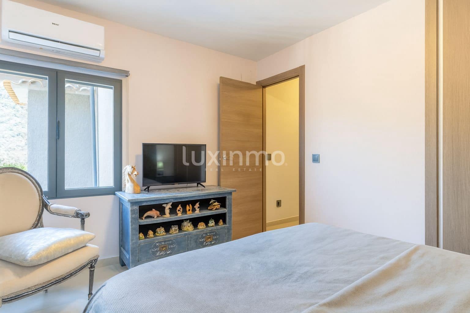 5 quarto Moradia para venda em Calpe / Calp com piscina garagem - 945 000 € (Ref: 10097290)