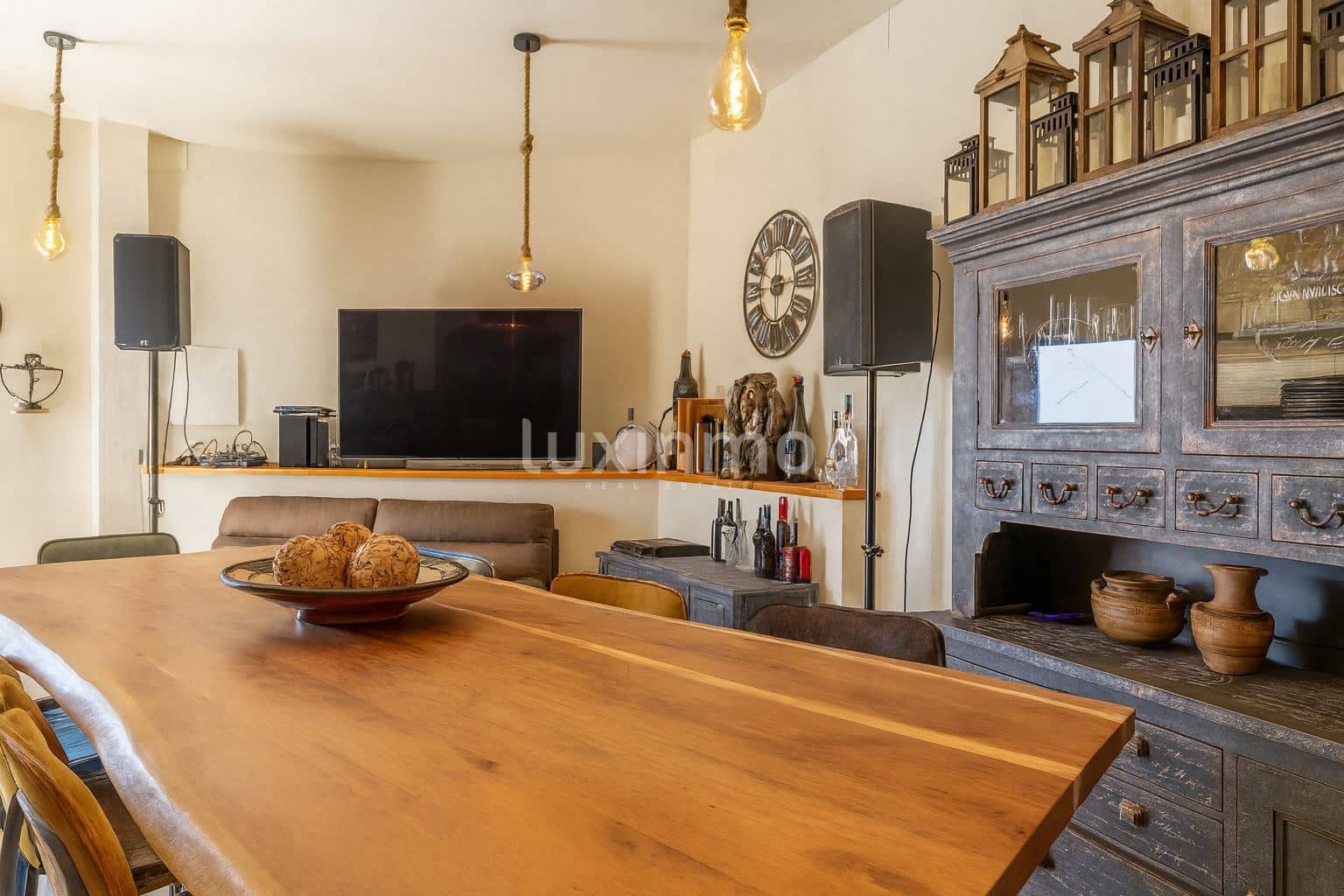 5 quarto Moradia para venda em Calpe / Calp com piscina garagem - 945 000 € (Ref: 10097290)