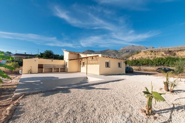 3 makuuhuone Huvila vuokrattavana paikassa Callosa d'En Sarrià mukana uima-altaan 
autotalli - 2 700 € (Ref: 10098873)