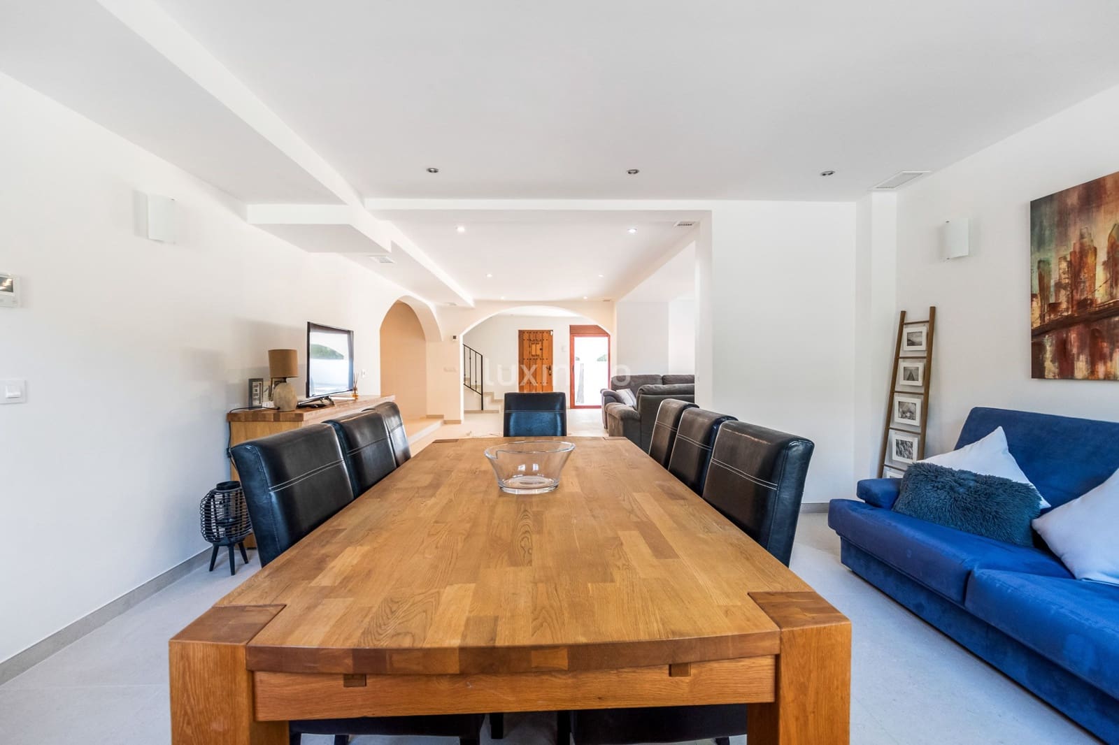 6 quarto Moradia para arrendar em Albir com piscina garagem - 5 500 € (Ref: 10099037)