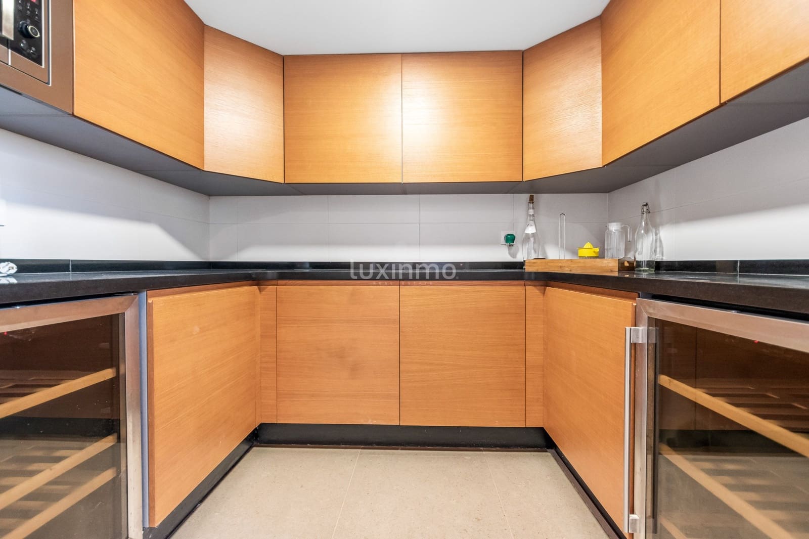 6 quarto Moradia para arrendar em Albir com piscina garagem - 5 500 € (Ref: 10099037)