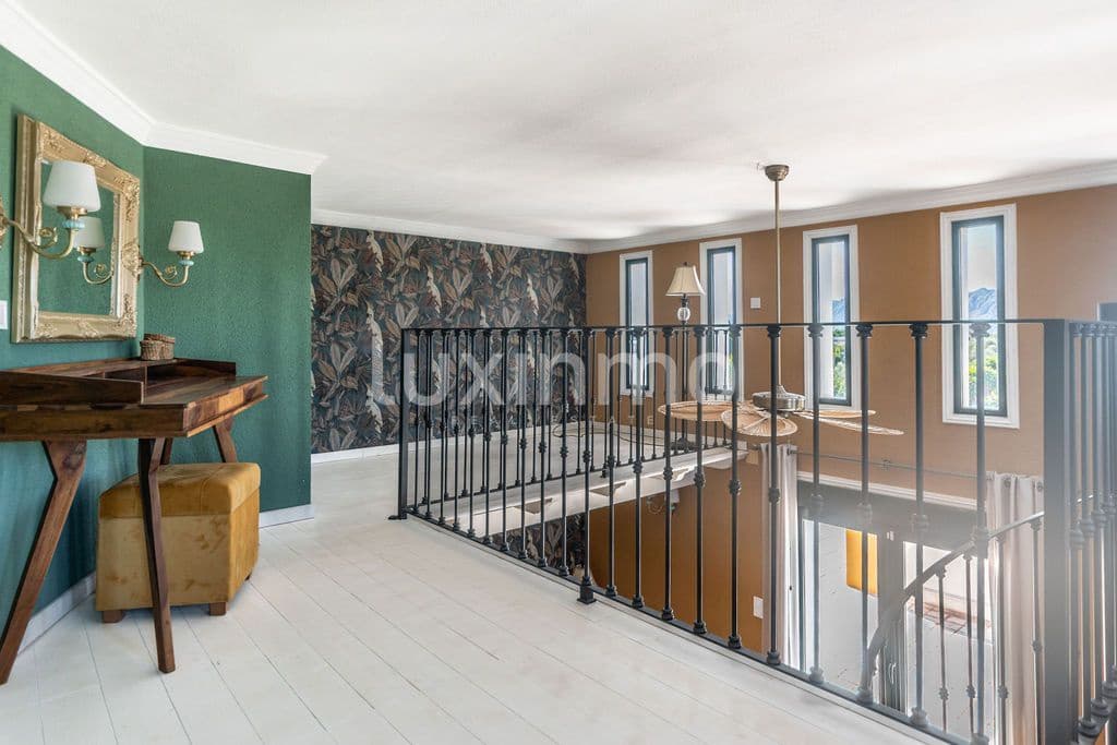 6 bedroom Villa for sale in Pedreguer with garage - € 795,000 (Ref: 10104349)