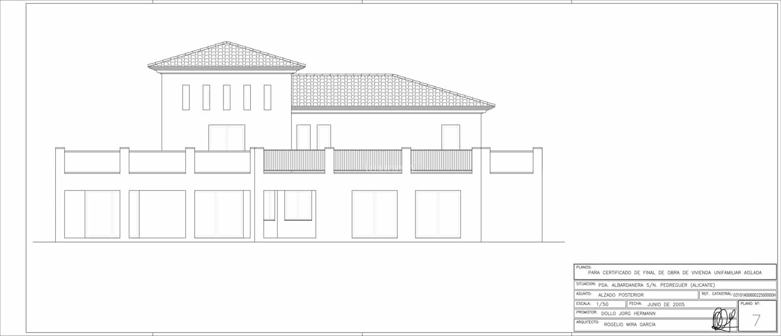 6 bedroom Villa for sale in Pedreguer with garage - € 795,000 (Ref: 10104349)
