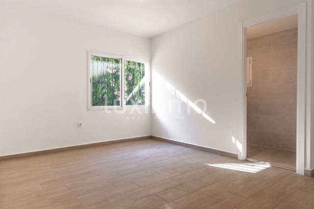 5 soverom Villa til salgs i Las Rotas / Les Rotes, Dénia med garasje - € 590 000 (Ref: 10104350)