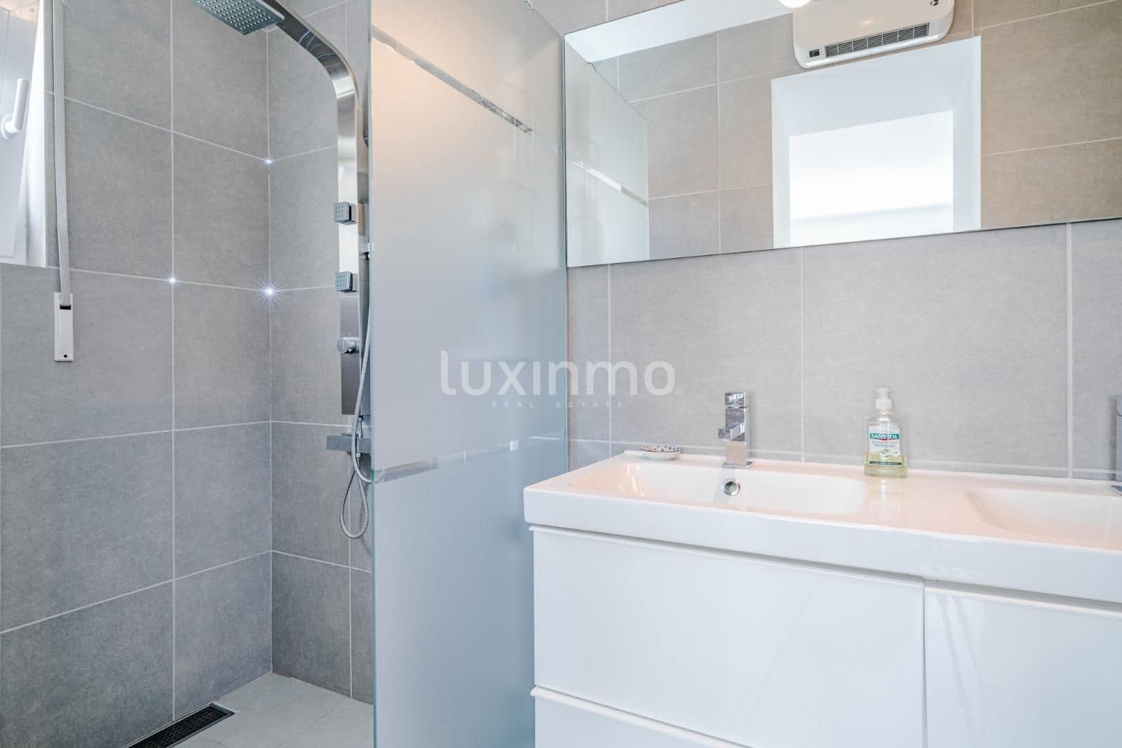5 Zimmer Villa zu verkaufen in Calpe / Calp mit Pool Garage - 730.000 € (Ref: 10118168)