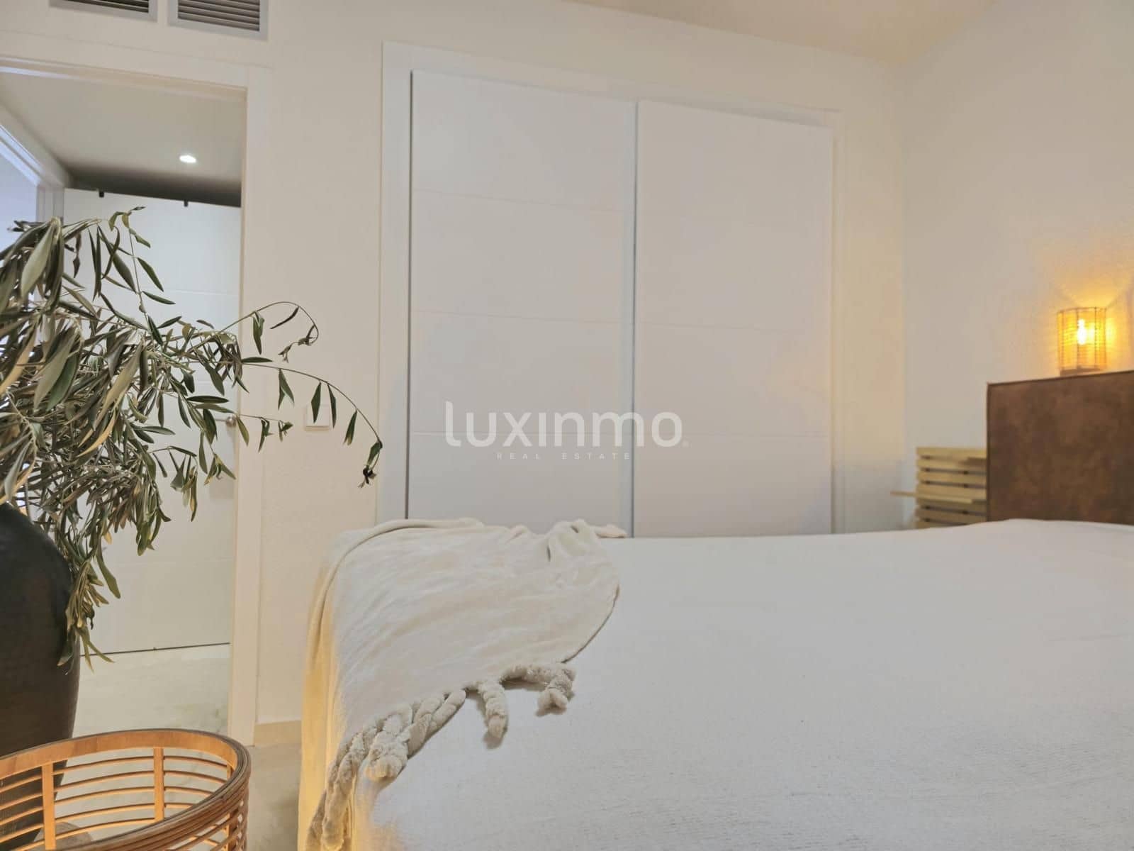 2 quarto Apartamento para arrendar em Altea com piscina garagem - 1 450 € (Ref: 10118170)