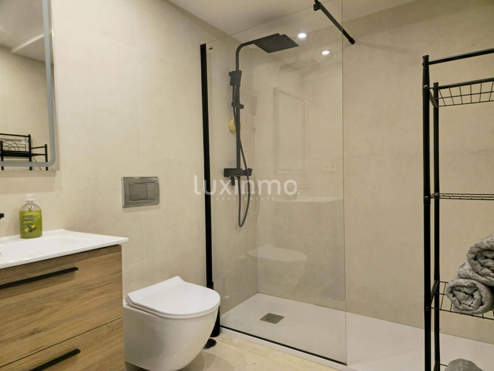 2 quarto Apartamento para arrendar em Altea com piscina garagem - 1 450 € (Ref: 10118170)