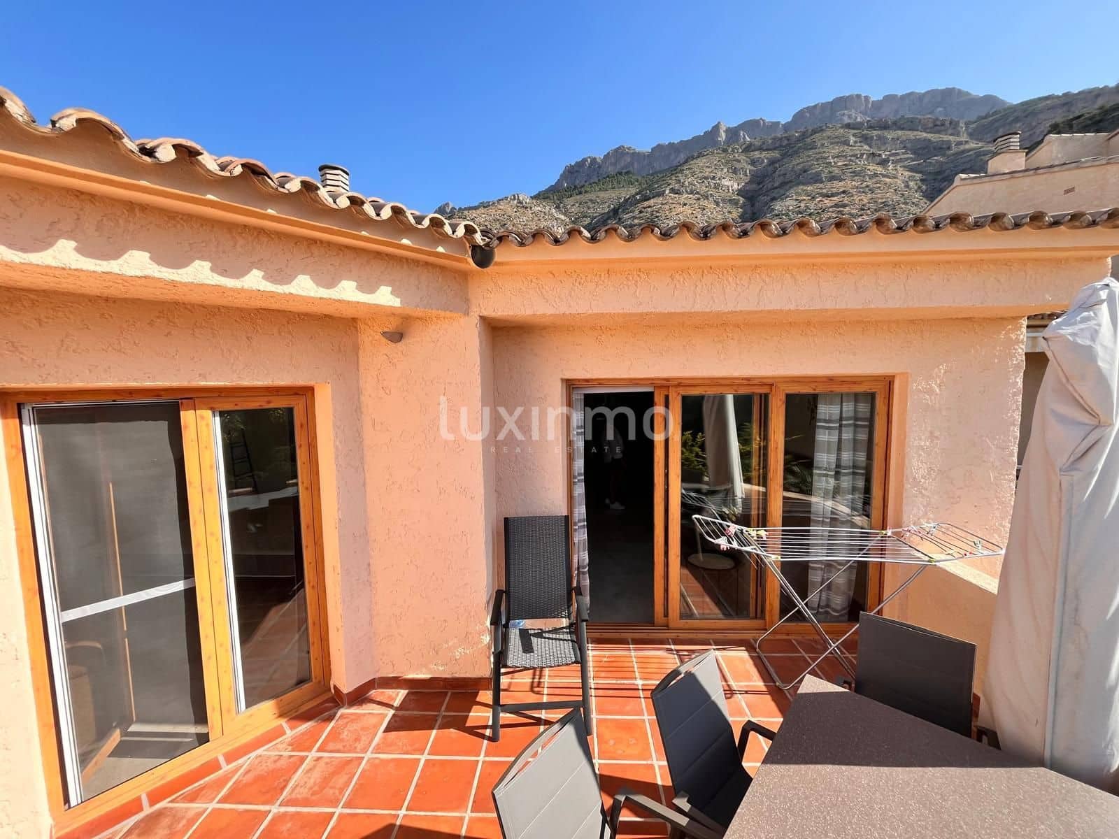 2 quarto Apartamento para arrendar em Altea com piscina garagem - 1 450 € (Ref: 10118170)