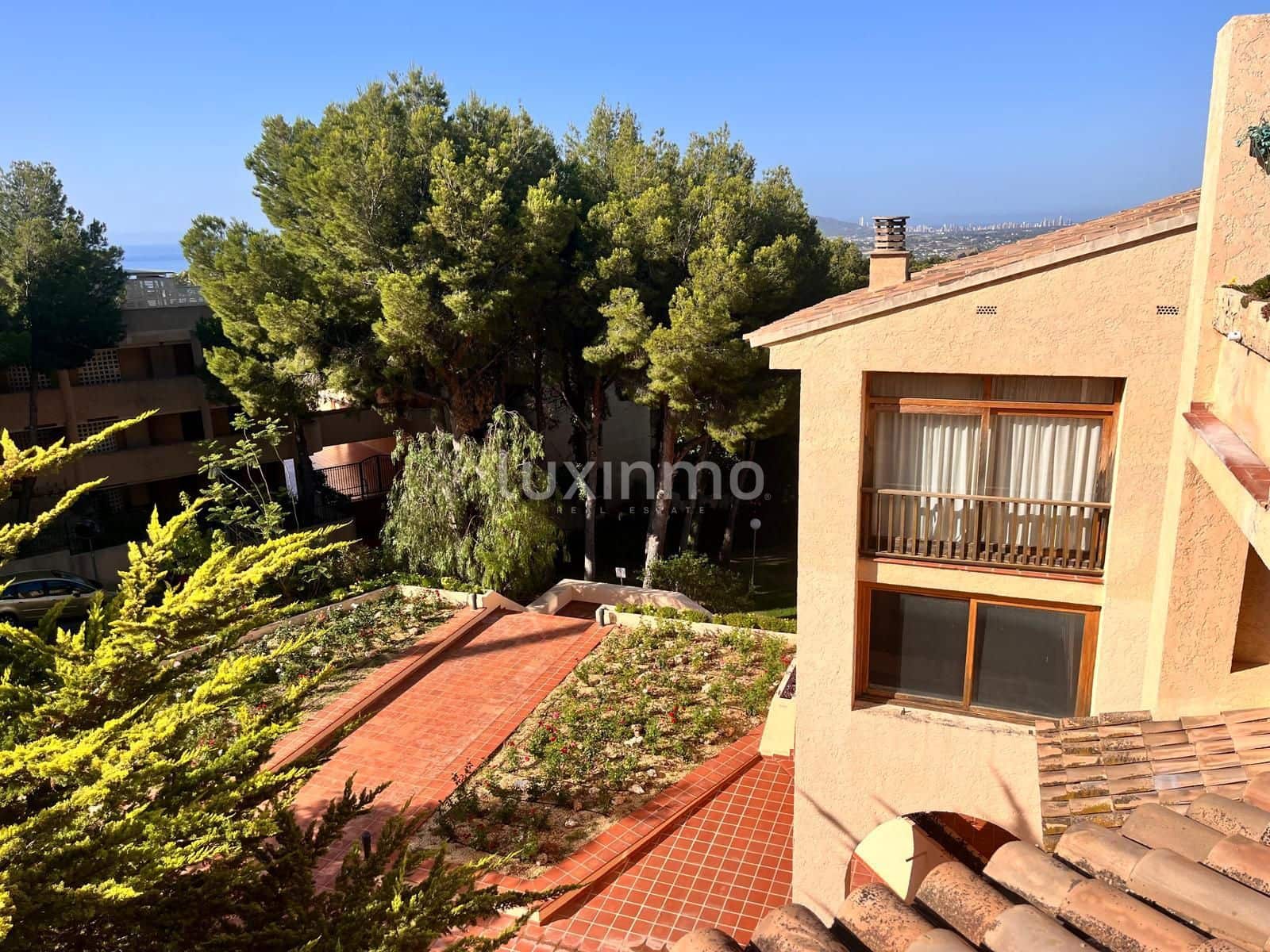 2 quarto Apartamento para arrendar em Altea com piscina garagem - 1 450 € (Ref: 10118170)