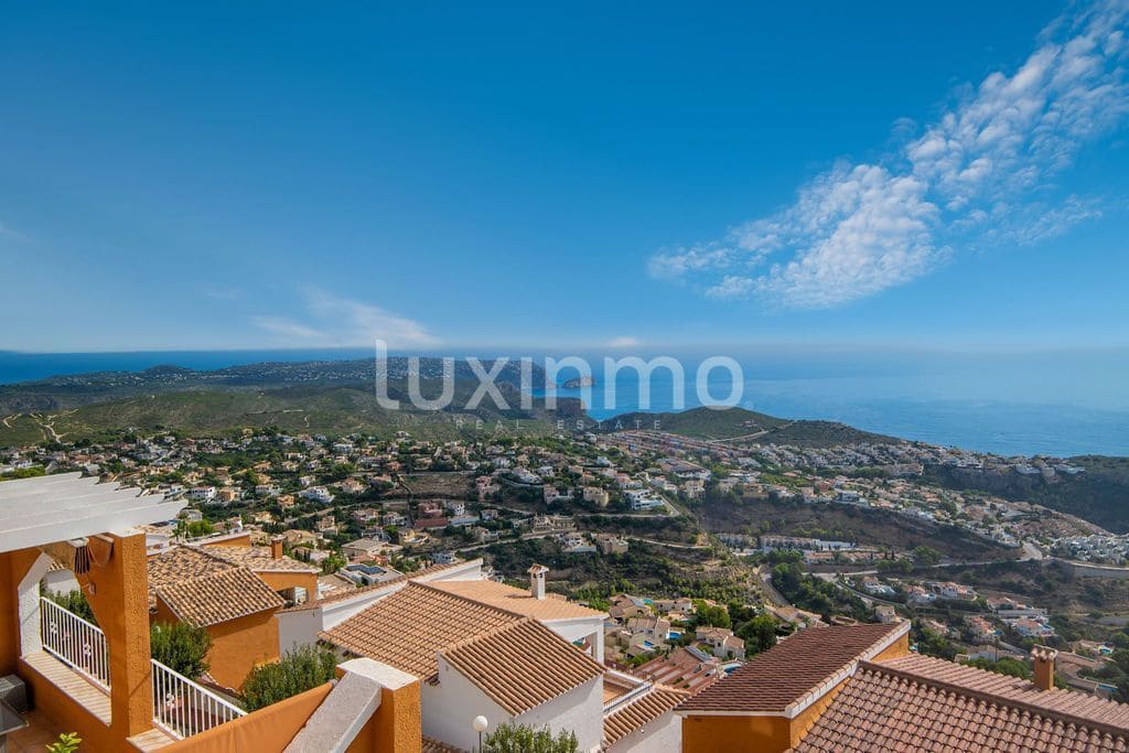 2 camera da letto Appartamento da affittare in Cumbre del Sol con piscina garage - 900 € (Rif: 10120989)